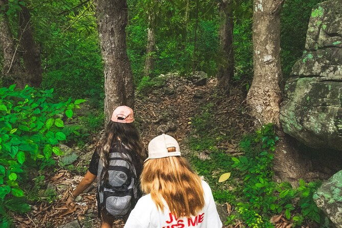 self-guided-day-long-entry-to-hiking-trails-in-loterie-farm