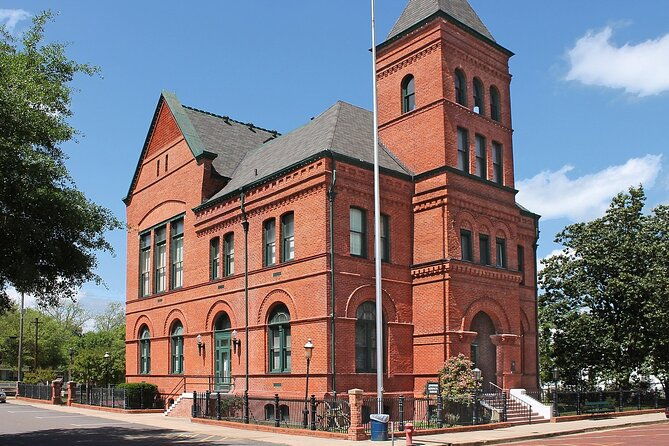 self-guided-jefferson-ghosts-walking-tour