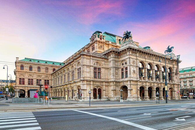 self-guided-walking-tour-of-the-vienna-city