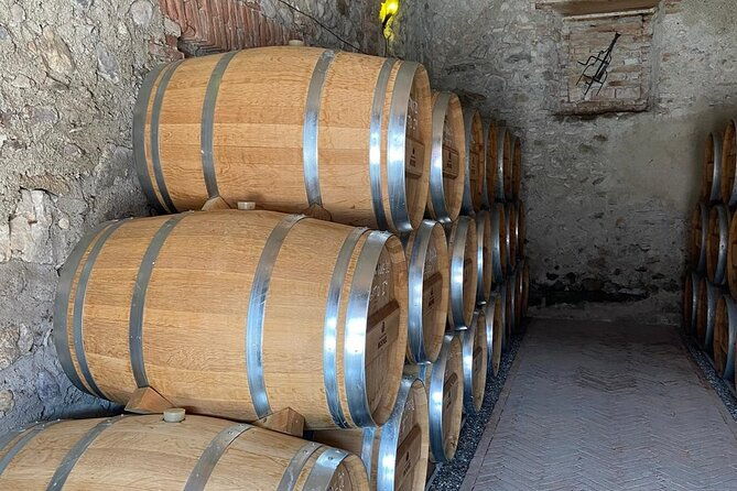 self-guided-wine-tour-in-franciacorta-full-day-experience-with-lunch