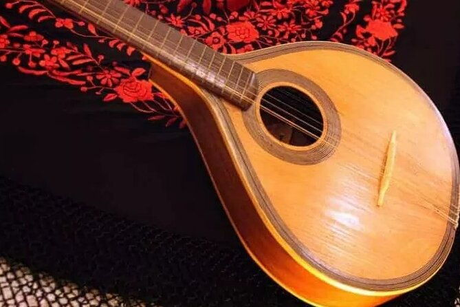semi-private-oporto-fado-show-with-dinner