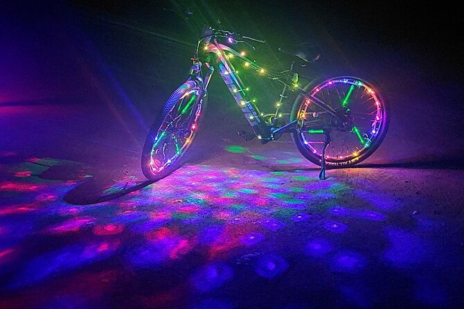semi-private-twilight-neon-glow-e-bike-oranjestad-experience