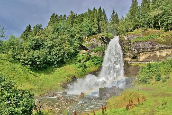 seven-waterfalls-tour-private-roundtrip-to-the-hardanger-fjord-12-hours