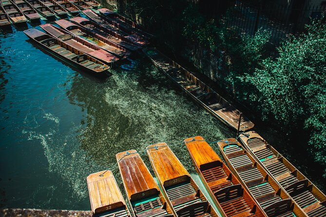 shared-oxford-university-punting-tour
