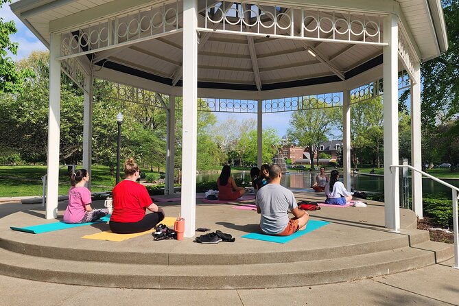 shared-yoga-and-coffee-experience-on-the-trolley-pub