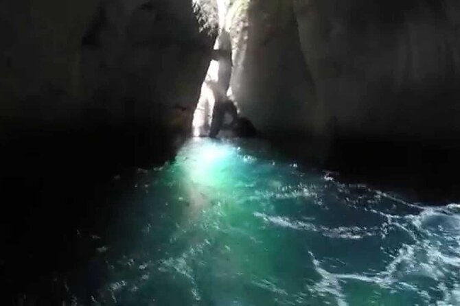 shoreside-fun-day-with-titou-gorge-hot-springs-champagne-reef