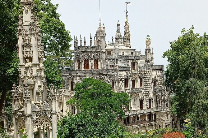 sintra-village-beaches-renault-4l-tour-3h