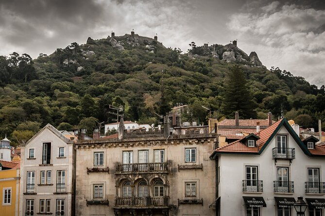 sintra-walking-tour-and-quinta-da-regaleira-guided-visit