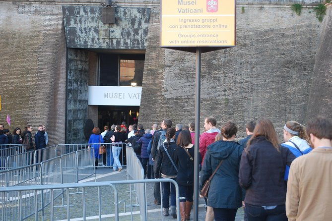 sistine-chapel-and-vatican-museum-skip-the-line-ticket