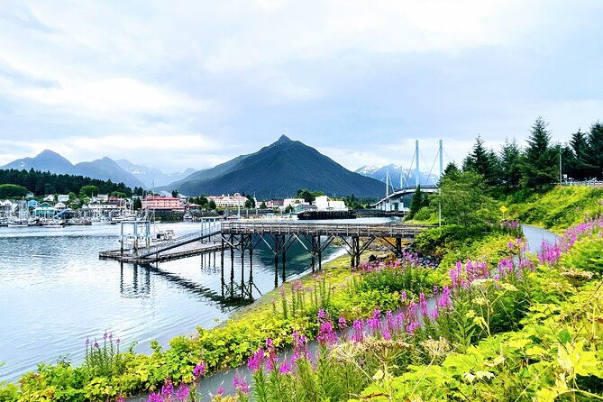 sitka-private-adventure-4x4-truck-tour-lunch-w-2-admissions