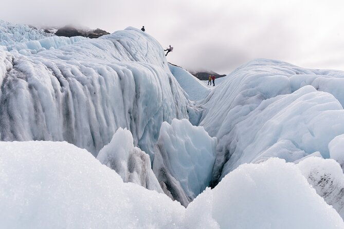 skaftafell-glacier-hike-ice-climbing-ultimate-vatnajokull-2