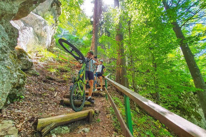 skakavac-waterfall-mountain-biking-tour-from-sarajevo-mtb