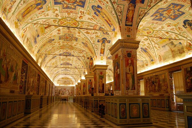 skip-the-line-vatican-museums-sistine-chapel-vip-escorted-entrance