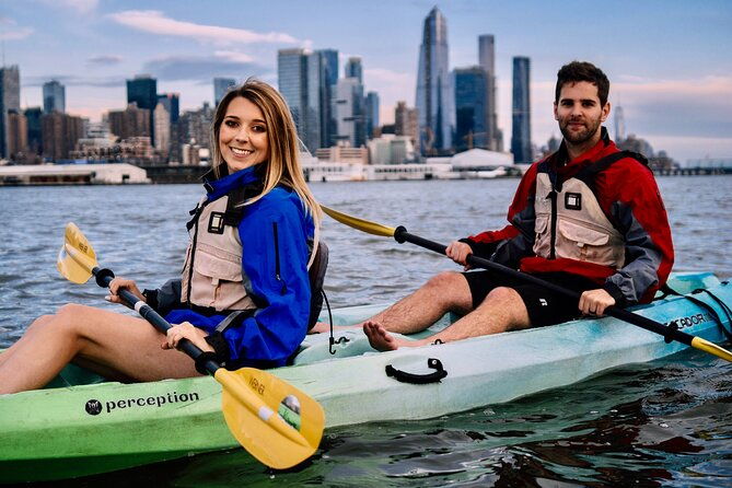 skyline-kayaking-in-manhattan