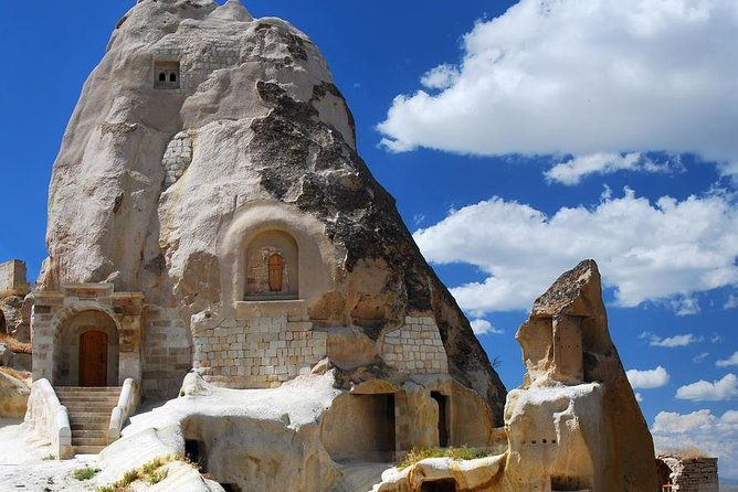 small-group-cappadocia-tour-devrent-valley-monks-valley-and-open-air-museum-in-goreme-2
