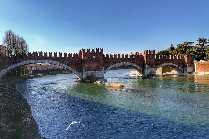 small-group-guided-tour-in-verona
