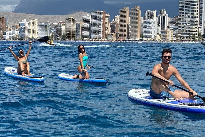 small-group-paddle-surf-experience-in-benidorm