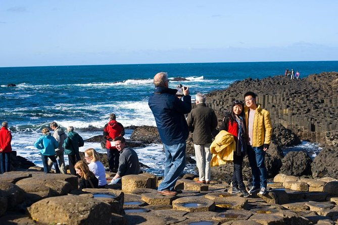 small-group-shore-tour-from-belfast-giants-causeway-and-belfast-day-trip