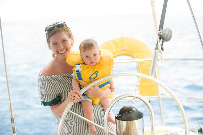small-group-sunset-sail-for-the-sophisticated-traveler