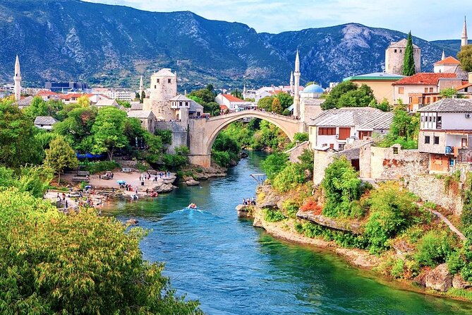 small-group-tour-the-balkans-central-europe-tirana-to-vienna
