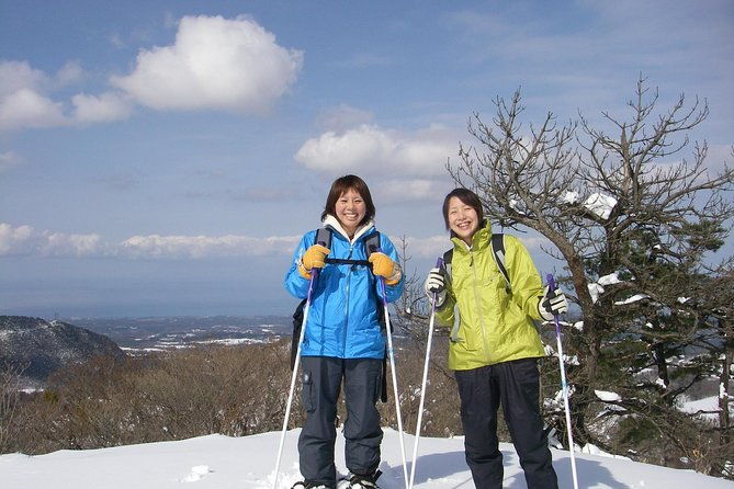 snowshoe-tour