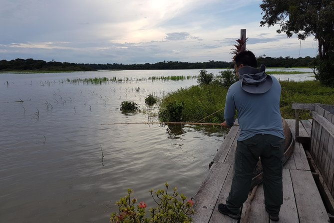 solimoes-river-piranha-fishing-and-alligator-watching-tour