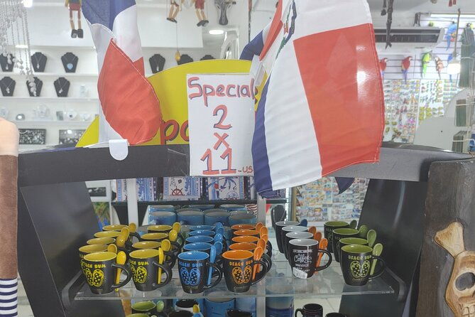 souvenirs-shopping-tour-from-punta-cana