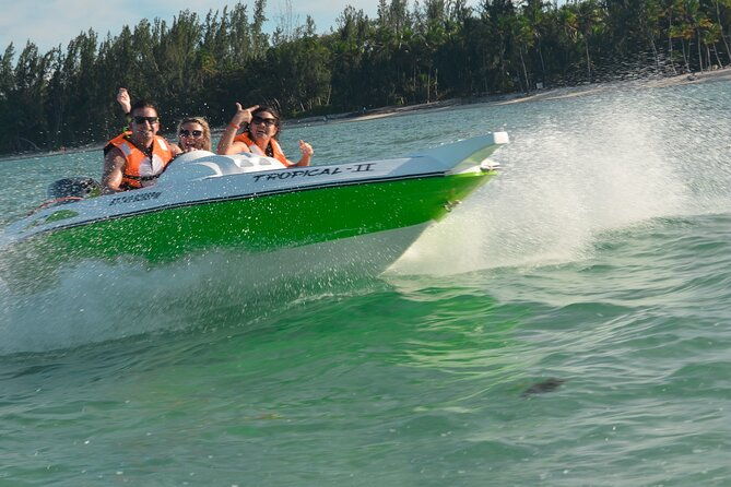speedboat-adventure-to-snorkeling-spot-and-natural-pool