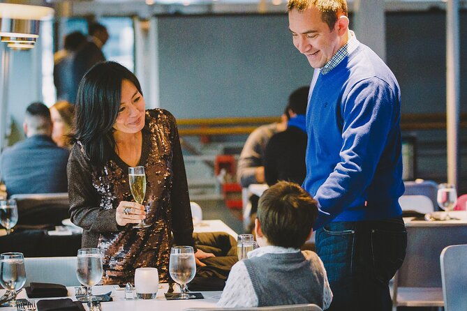 spirit-of-philadelphia-signature-lunch-cruise-with-buffet