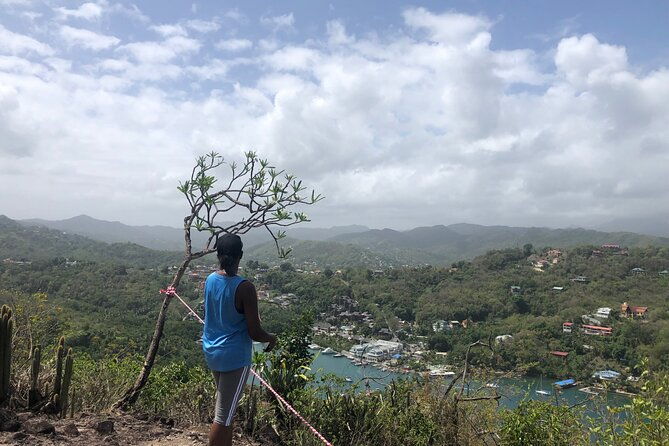 st-lucia-billy-goat-trail-hike-in-marigot-bay-cruise-passengers