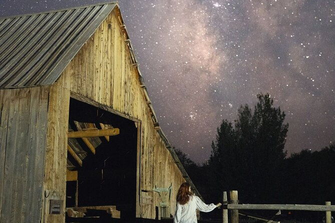 stargazing-and-milky-way-portrait-in-capitol-reef-national-park