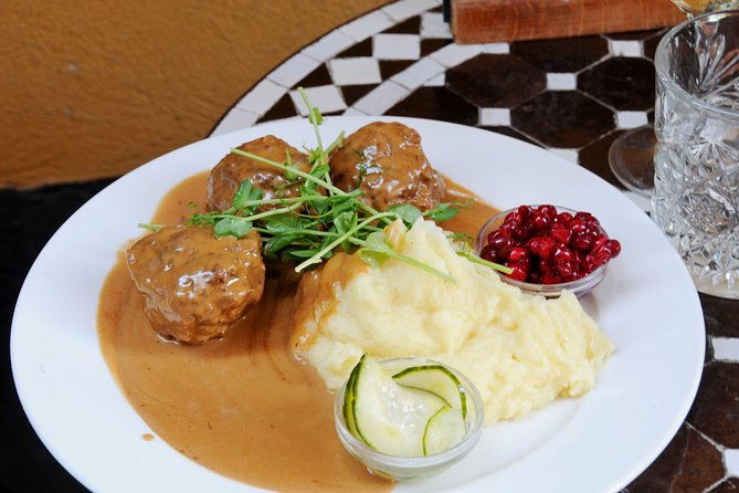 stockholm-private-food-tour-with-a-local-tastiest-treats-100-personalized