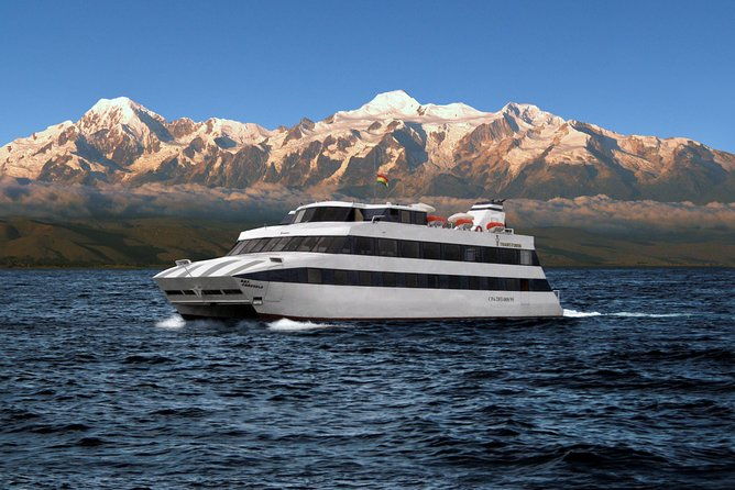 sun-island-titicaca-lake-with-catamaran-from-puno