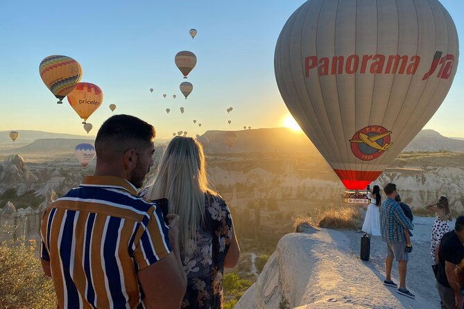 sunrise-balloon-watching-tour-with-breakfast-in-goreme