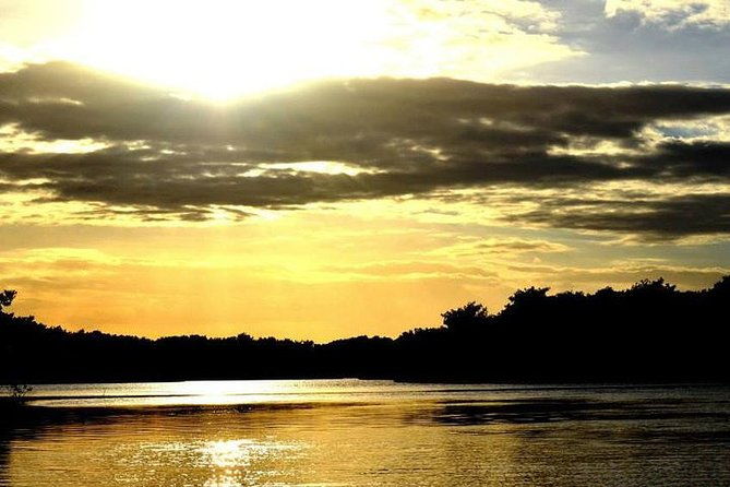 sunset-boat-tour-into-caroni-wetlands