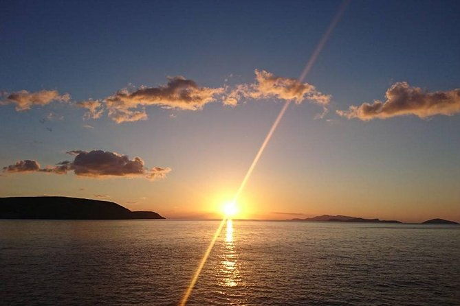 sunset-cruise-to-rhenia-little-venice-with-transfer