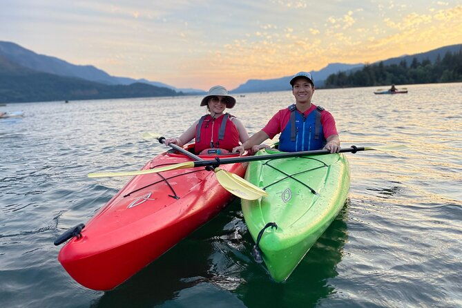 sunset-kayaking-in-the-columbia-river-gorge-2