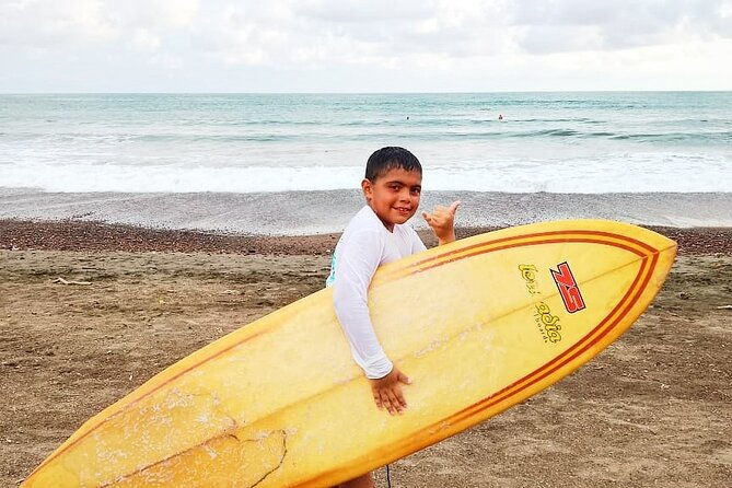 surf-lessonsgrow-your-skills-into-the-pacific-ocean