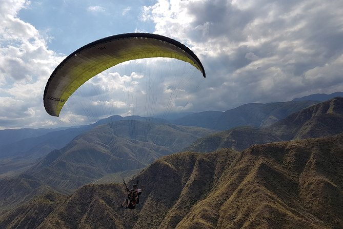 tandem-flight-paraglider-with-instructor-hd