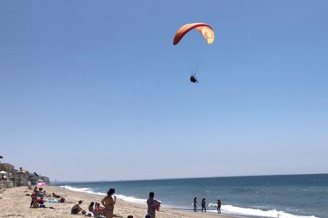 tandem-paragliding-flight-with-instructor-in-malibu