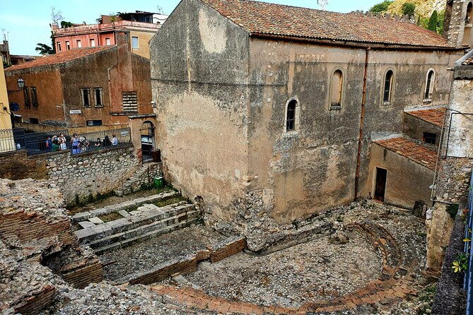 taormina-a-self-guided-audio-tour-of-sicilys-hilltop-town