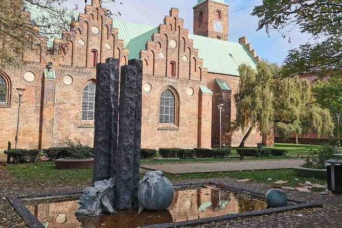 the-ancient-viking-stronghold-of-aros-a-self-guided-audio-tour-in-aarhus