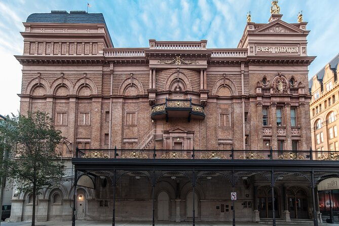 the-grand-walk-a-self-guided-audio-tour-through-milwaukee-2