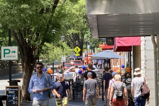 the-uva-corner-food-tour-private-walking-food-tour-in-charlottesville