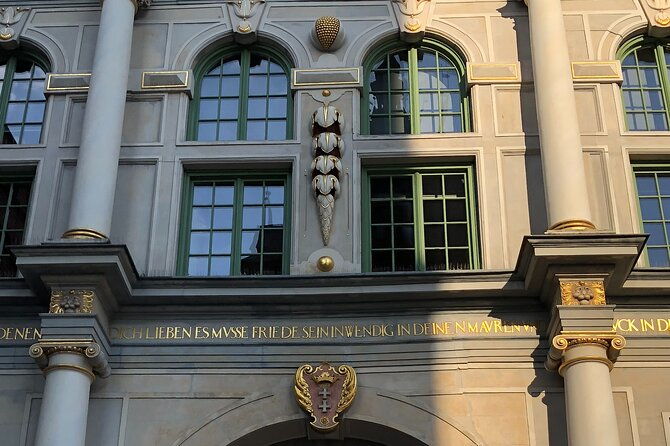 the-wealth-and-history-of-gdansk-at-your-fingertips