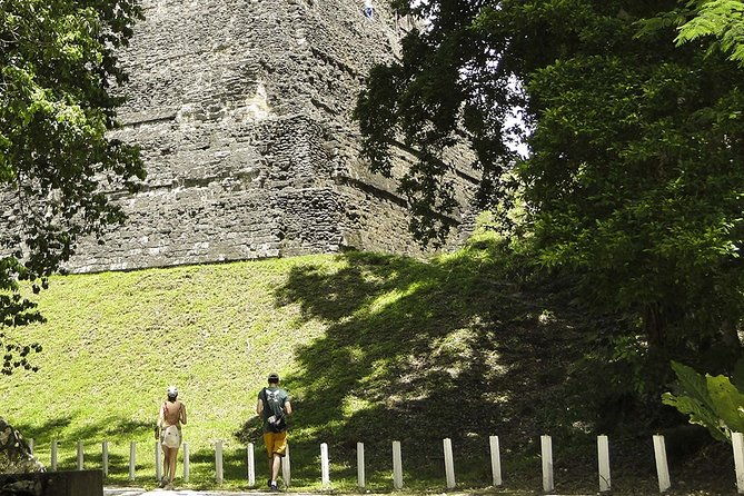 tikal-full-day-group-tour