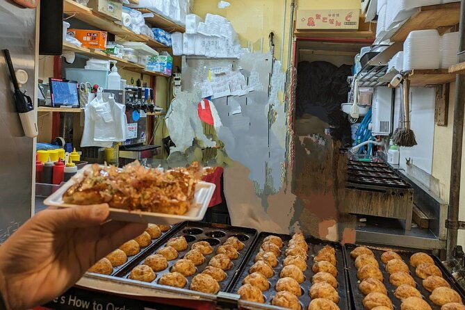 tokyo-food-tour-in-uenos-ameyoko-market-2