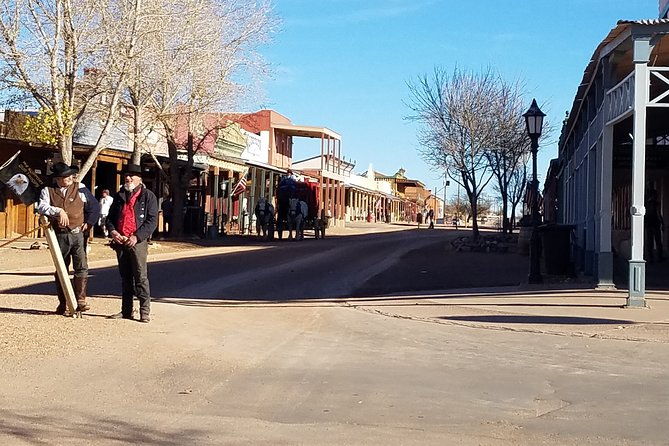 tombstone-and-bisbee-sightseeing-tour-with-saguaro-n-p