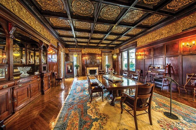 tour-galvestons-1895-moody-mansion-2