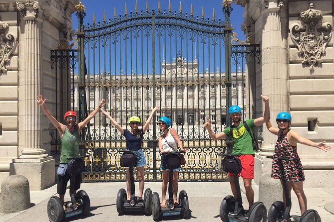 tour-in-segway-around-the-city-in-1-hour-2